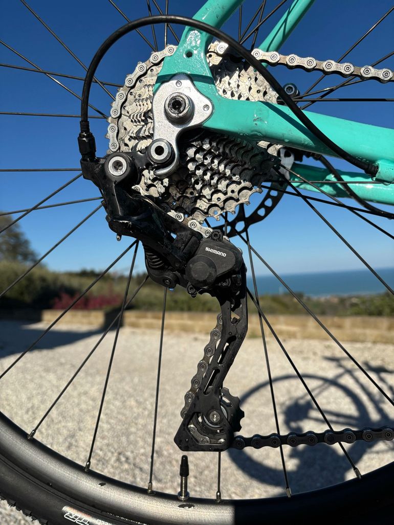 Used Bianchi Via Nirone 7 Allroad GRX 400 2021 2021 Road & Gravel, Blue — image 3 of 7