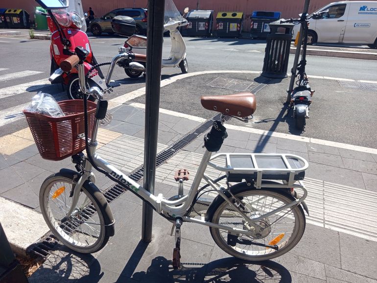 Tweedehands NILOX J1 Plus 2024 Urban — afbeelding 4 van 4
