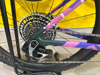 Wilier Rave SLR ID2 SRAM RED XPLR AXS E1 1x13S 2026 2026 Road & Gravel d'occasion — image 3 sur 6