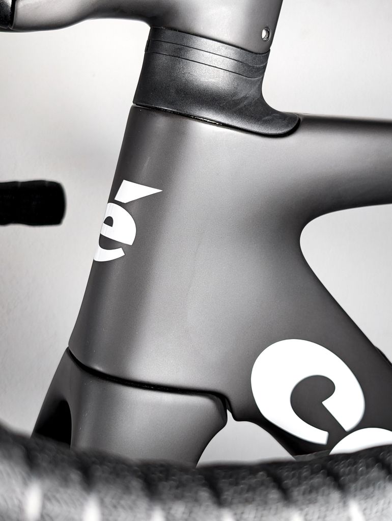 Cervélo Caledonia-5 Ultegra Di2 2023 2023 Road & Gravel d'occasion — image 11 sur 20