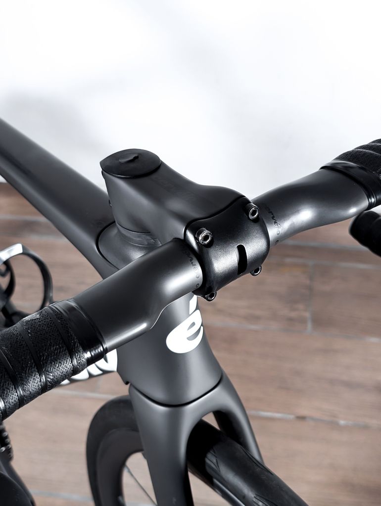 Cervélo Caledonia-5 Ultegra Di2 2023 2023 Road & Gravel d'occasion — image 14 sur 20