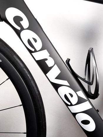 Cervélo Caledonia-5 Ultegra Di2 2023 2023 Road & Gravel d'occasion — image 12 sur 20