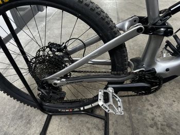 Used Amflow PL Carbon (800Wh) 2025 2025 Mountainbike, Light Gray, 29 — image 3 of 5