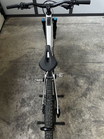 Used Amflow PL Carbon (800Wh) 2025 2025 Mountainbike, Light Gray, 29 — image 4 of 5