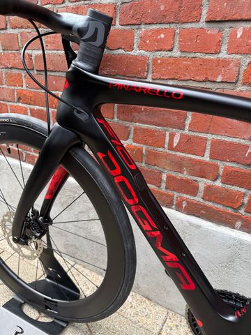 Used Pinarello Dogma Shimano 105 Di2 2024 Road & Gravel, Black — image 14 of 14