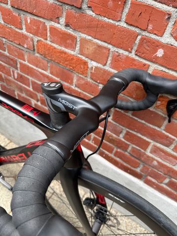 Used Pinarello Dogma Shimano 105 Di2 2024 Road & Gravel, Black — image 7 of 14