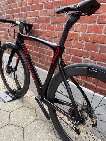 Used Pinarello Dogma Shimano 105 Di2 2024 Road & Gravel, Black — image 13 of 14