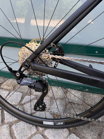 Used Rose Reveal Shimano 105 2025 Road & Gravel, Black — image 4 of 10