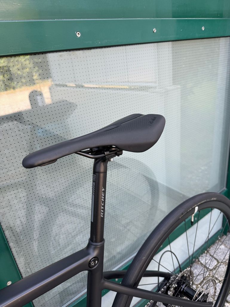 Used Rose Reveal Shimano 105 2025 Road & Gravel, Black — image 8 of 10