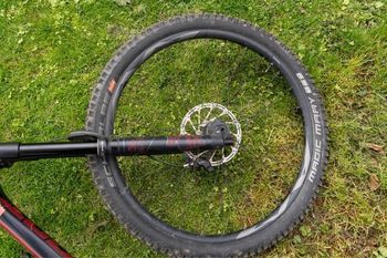 Gebrauchtes Giant Reign 29 SX 2020 2020 Mountainbike, Rot, 29 — Bild 5 von 6