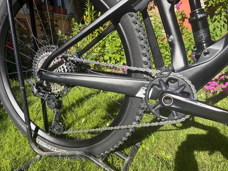 Used BMC Fourstroke 01 THREE 2022 2022 Mountainbike, Black — image 3 of 4