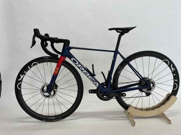 Orbea Orca Climbing Tour De France Femmes 2024 Cedrine Kerbaol 2024 Road & Gravel d'occasion — image 3 sur 11