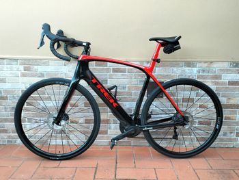 Trek Custom Shimano Ultegra 2021 Road & Gravel d'occasion — image 2 sur 13