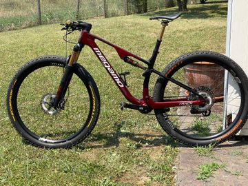 Used Megamo Custom SRAM XX 2024 Mountainbike, Red — image 2 of 7