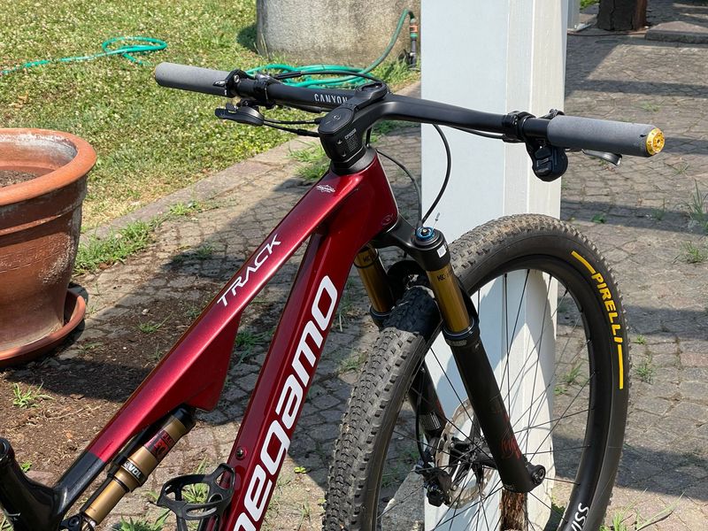 Used Megamo Custom SRAM XX 2024 Mountainbike, Red — image 5 of 7