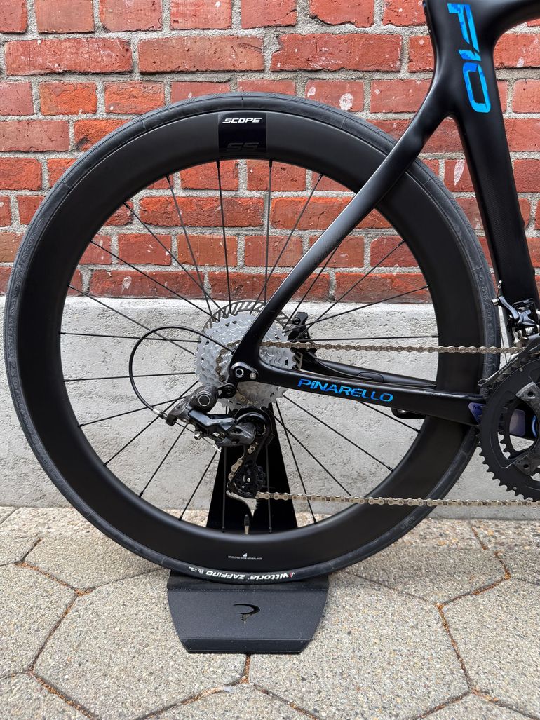 Used Pinarello Dogma Campagnolo Chorus 2024 Road & Gravel, Black — image 2 of 14