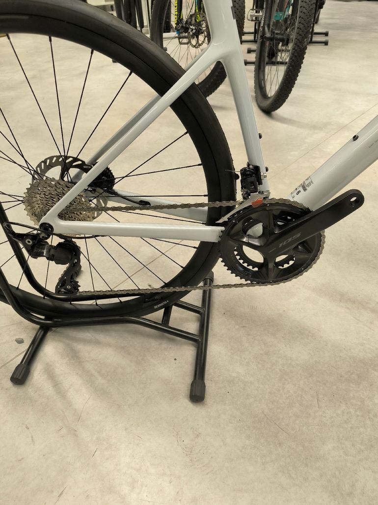 Scott Addict 50 2026 2026 Road & Gravel d'occasion — image 3 sur 3