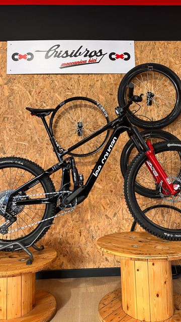 Used Lee Cougan Custom SRAM GX Eagle AXS (T-Type) 2026 Mountainbike, Black — image 3 of 3