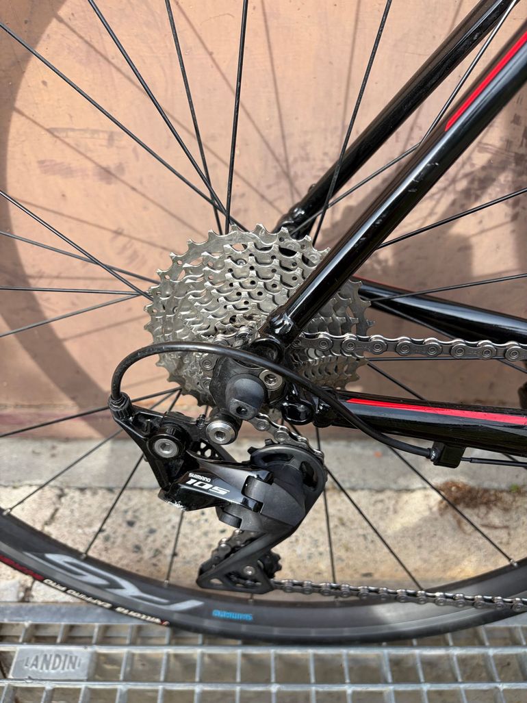 Used Bianchi Via Nirone 7 105 2020 2020 Road & Gravel, Red — image 3 of 6