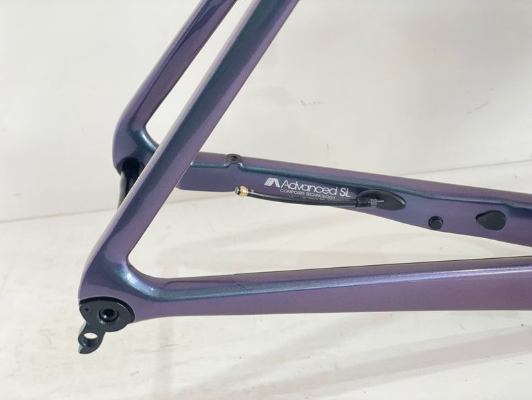 Giant Propel Advanced SL Frameset 2024 Frameset 2024 Road & Gravel d'occasion — image 3 sur 9