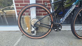 Used Cannondale Topstone Carbon 3 GRX - 1x 2025 2025 Road & Gravel, Green — image 7 of 11