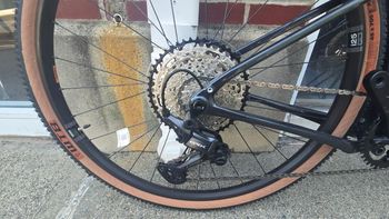 Used Cannondale Topstone Carbon 3 GRX - 1x 2025 2025 Road & Gravel, Green — image 6 of 11