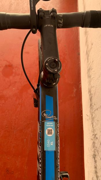 Used Fuji SL 2.1 Full Carbon Shimano Ultegra 11sp Disc - Size XL 2021 Road & Gravel, Black — image 13 of 15