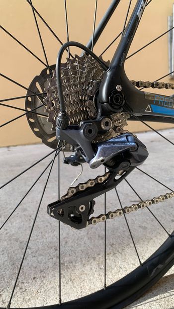 Used Fuji SL 2.1 Full Carbon Shimano Ultegra 11sp Disc - Size XL 2021 Road & Gravel, Black — image 10 of 15