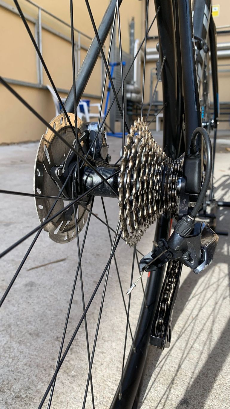 Used Fuji SL 2.1 Full Carbon Shimano Ultegra 11sp Disc - Size XL 2021 Road & Gravel, Black — image 12 of 15