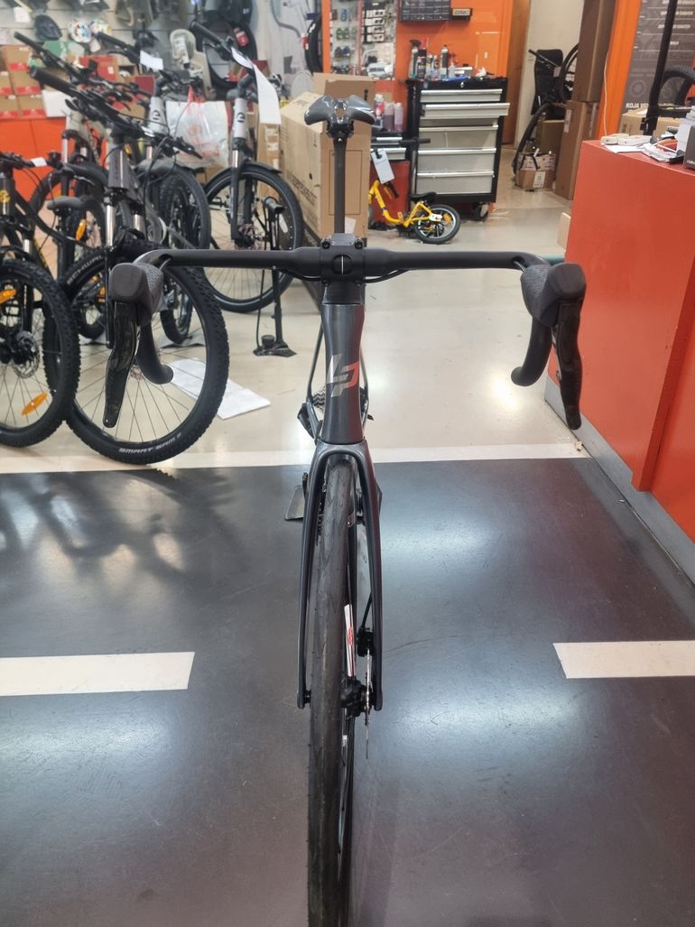 Tweedehands Lapierre Xelius DRS 6.0 AXS 2027 2027 Road & Gravel — afbeelding 2 van 5