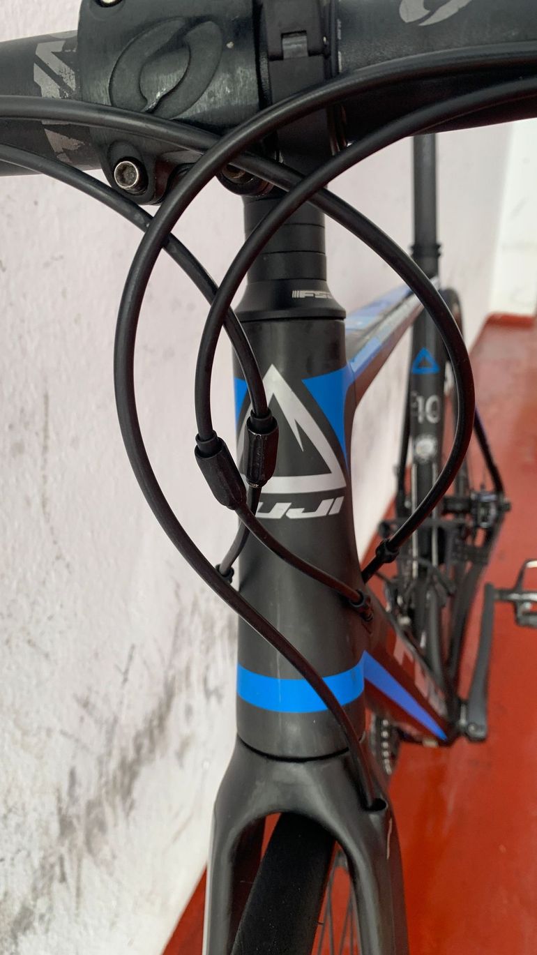 Used Fuji SL 2.1 Full Carbon Shimano Ultegra 11sp Disc - Size XL 2021 Road & Gravel, Black — image 18 of 18