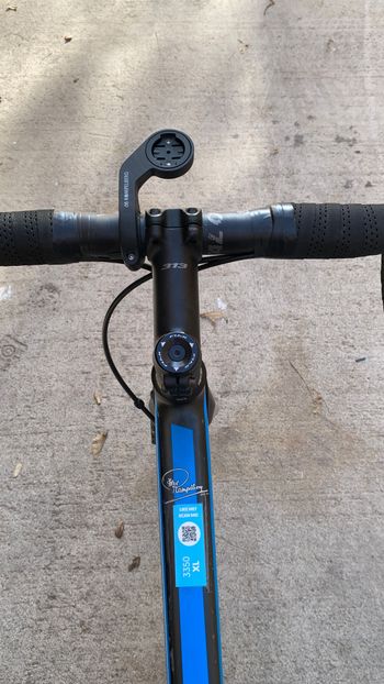 Used Fuji SL 2.1 Full Carbon Shimano Ultegra 11sp Disc - Size XL 2021 Road & Gravel, Black — image 7 of 18