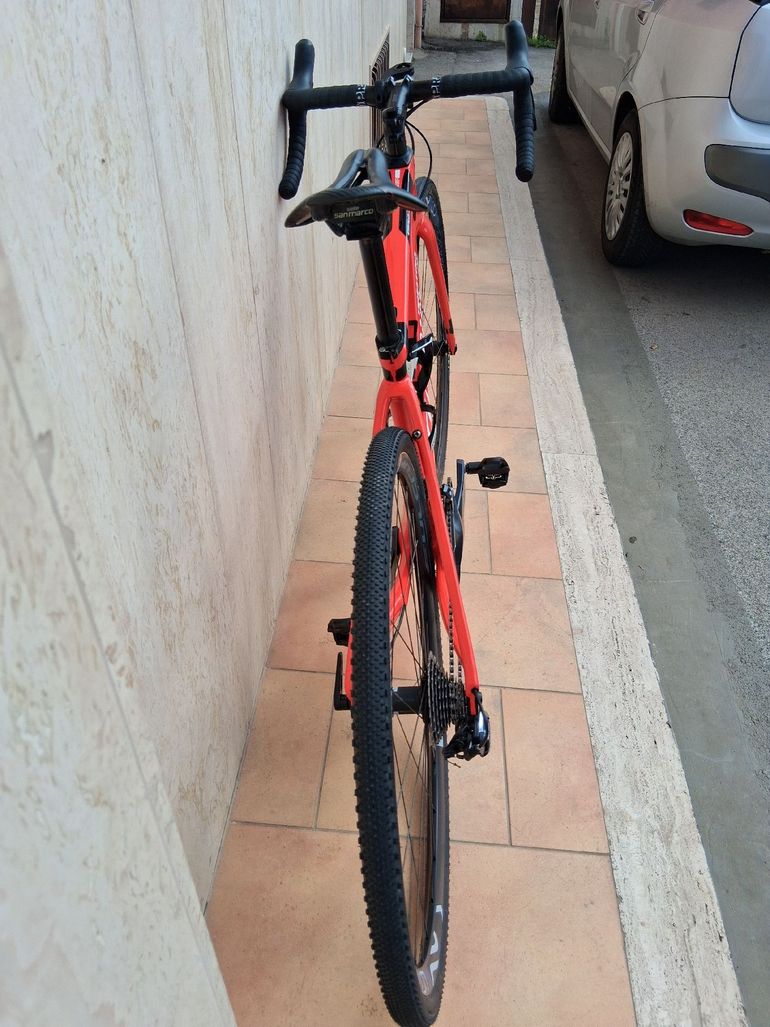 Tweedehands Wilier Cento1NDR SHIMANO ULTEGRA R8020 2022 2022 Road & Gravel — afbeelding 3 van 7