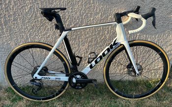 Tweedehands Look 795 Blade RS Ultegra Di2 2023 Racefiets & gravel