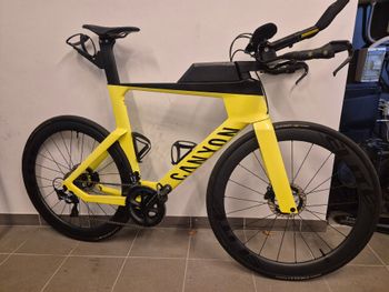 Tweedehands Canyon Speedmax CF 8 Disc 2023 2023 Racefiets & gravel