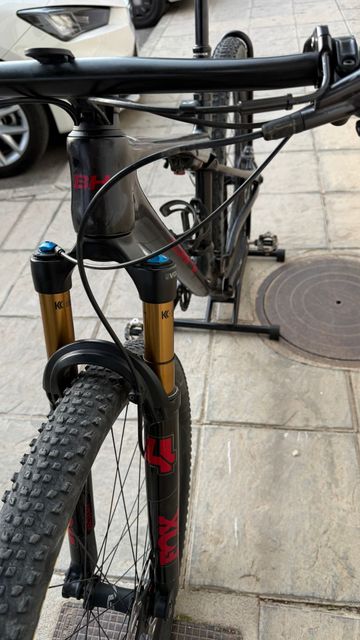 BH LYNX SLS 8.0 2024 2024 Mountainbike usato, Grigio chiaro — immagine 7 di 42