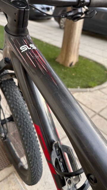 BH LYNX SLS 8.0 2024 2024 Mountainbike usato, Grigio chiaro — immagine 24 di 42