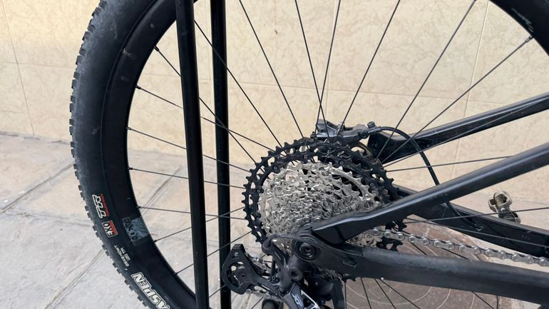 BH LYNX SLS 8.0 2024 2024 Mountainbike de segunda mano, Gris claro — imagen 14 de 42