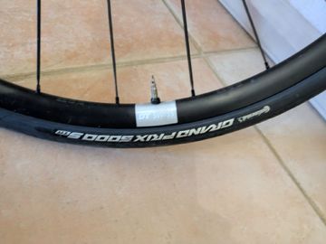 Używany Scott Speedster SRAM Red eTap 2025 Road & Gravel — zdjęcie 16 z 21