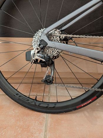 Brugt Scott Speedster SRAM Red eTap 2025 Road & Gravel — billede 20 af 21