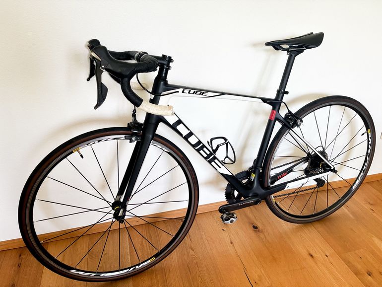 Gebrauchtes CUBE attain gtc Race 2016 2016 Road & Gravel, Schwarz — Bild 2 von 15