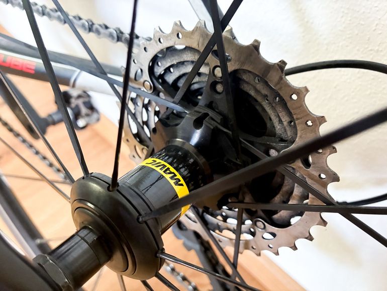 Gebrauchtes CUBE attain gtc Race 2016 2016 Road & Gravel, Schwarz — Bild 6 von 15