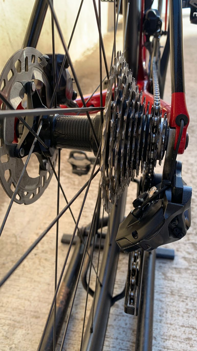 Used Wilier Filante SL Ultegra 12sp Di2 Disc - Size M 2024 Road & Gravel, Red — image 3 of 19