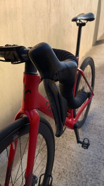 Used Wilier Filante SL Ultegra 12sp Di2 Disc - Size M 2024 Road & Gravel, Red — image 5 of 19