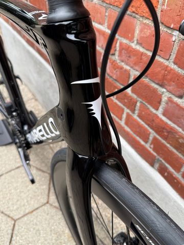 Used Pinarello Dogma Shimano 105 Di2 2024 Road & Gravel, Black — image 6 of 14