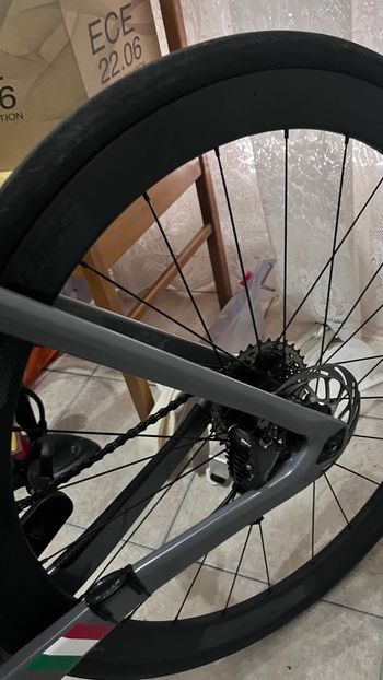 Gebrauchtes Cipollini NK1K Disc Kaizen Team Bike 2022 2022 Road & Gravel, Hellgrau — Bild 2 von 11