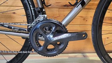 Trek Émonda SL 6 Pro 2018 2018 Road & Gravel usato, Grigio chiaro — immagine 4 di 13