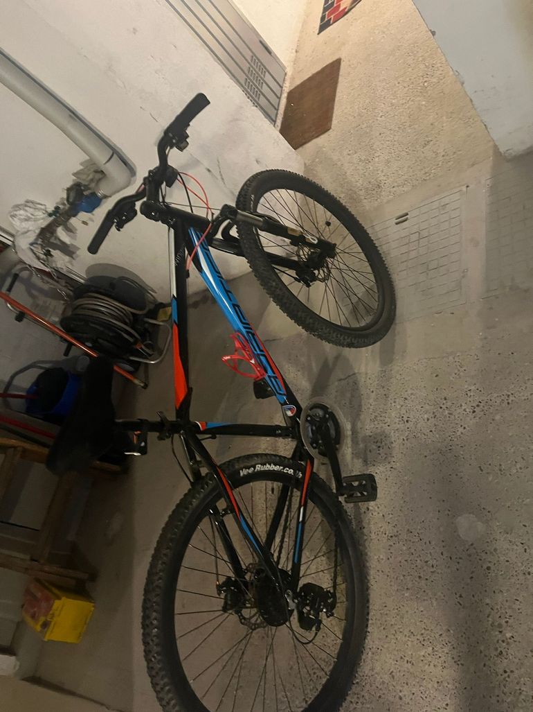 Tweedehands Cicli Adriatica Custom Shimano Exage 2021 Mountainbike — afbeelding 1 van 5