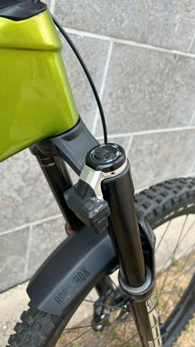 Used Merida ONE-SIXTY 10K 2023 2024 Mountainbike, Green, 29, 27.5 — image 17 of 19