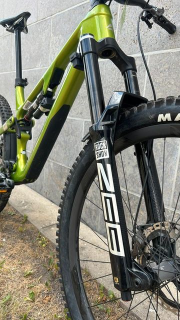 Tweedehands Merida ONE-SIXTY 10K 2023 2024 Mountainbike — afbeelding 16 van 19